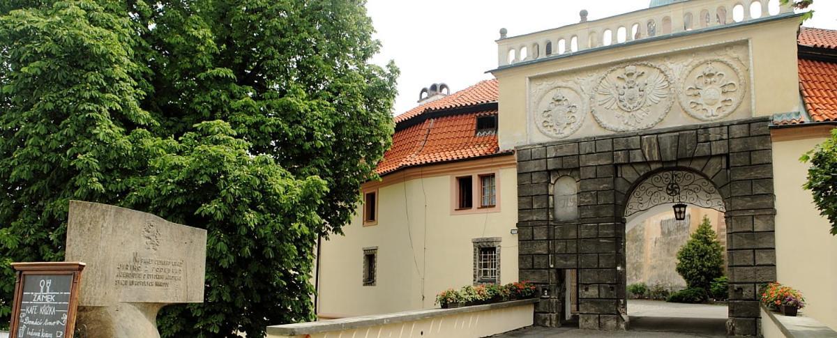 Apartma V Srdci Podebrad Poděbrady エクステリア 写真